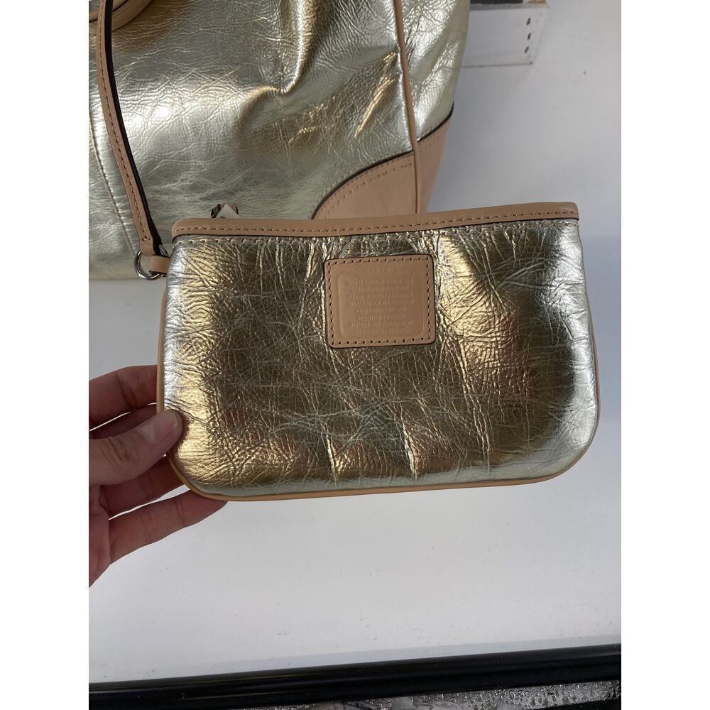 COACH METRO 26141E METALLIC GOLD LEATHER XL TOTE WEEKEND BAG - Picture 15 of 16